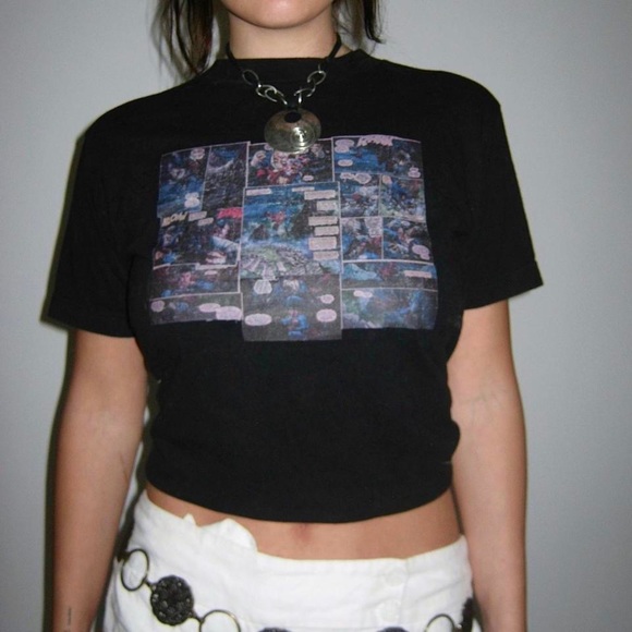 Black graphic tee with cartoon - Picture 3 of 3